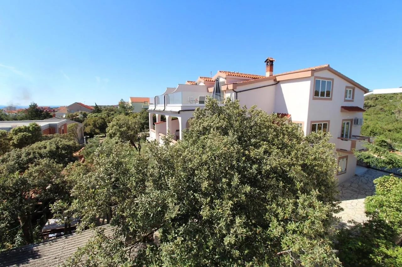 Apartments Karas On The Island Of Pag Mandre Guest house