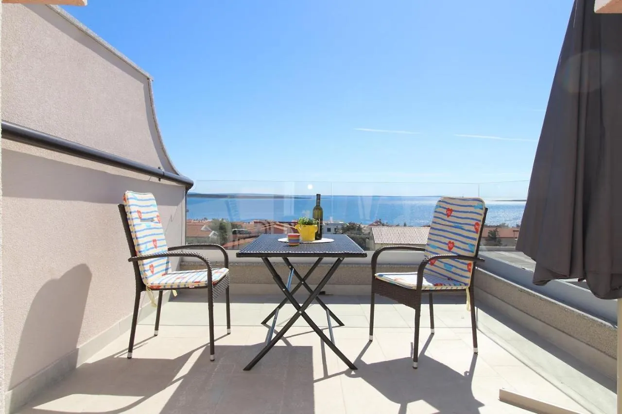 게스트하우스 Apartments Karas On The Island Of Pag 만드레