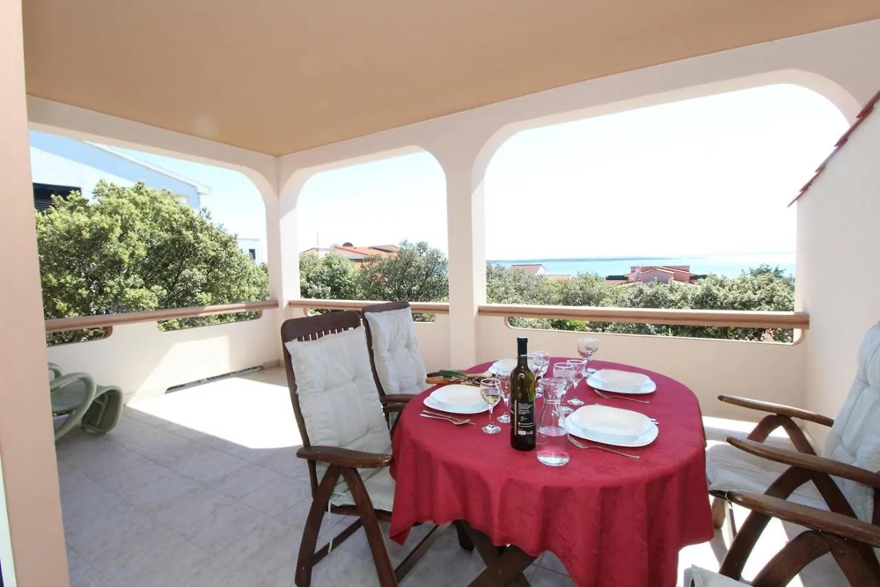 Apartments Karas On The Island Of Pag Mandre Guest house